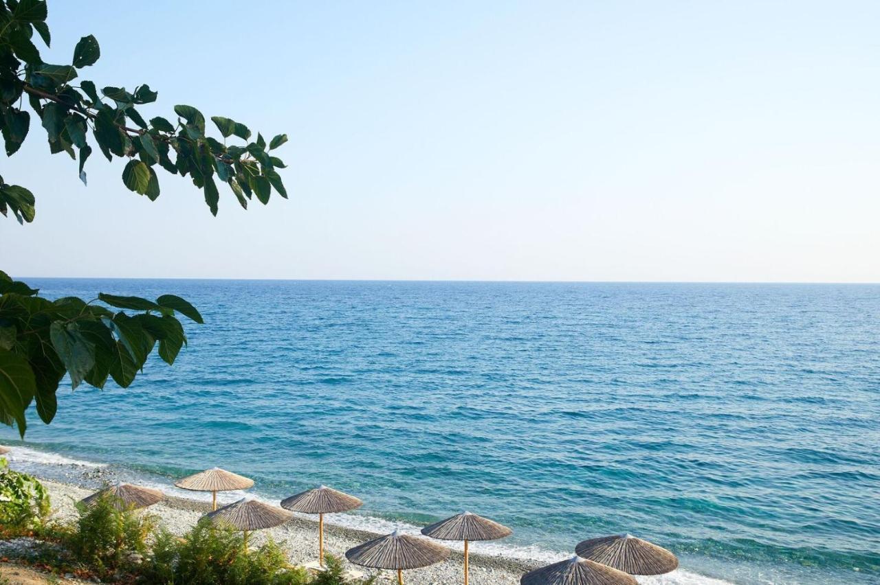 Hotel Alkyonis Platamonas Exteriér fotografie